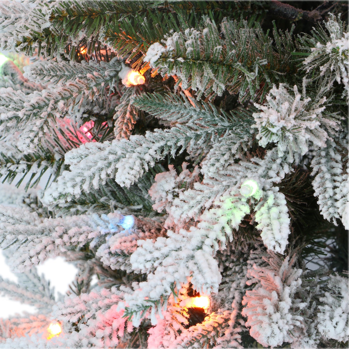 4.5 / Clear/Multi Incandescent / Flocked